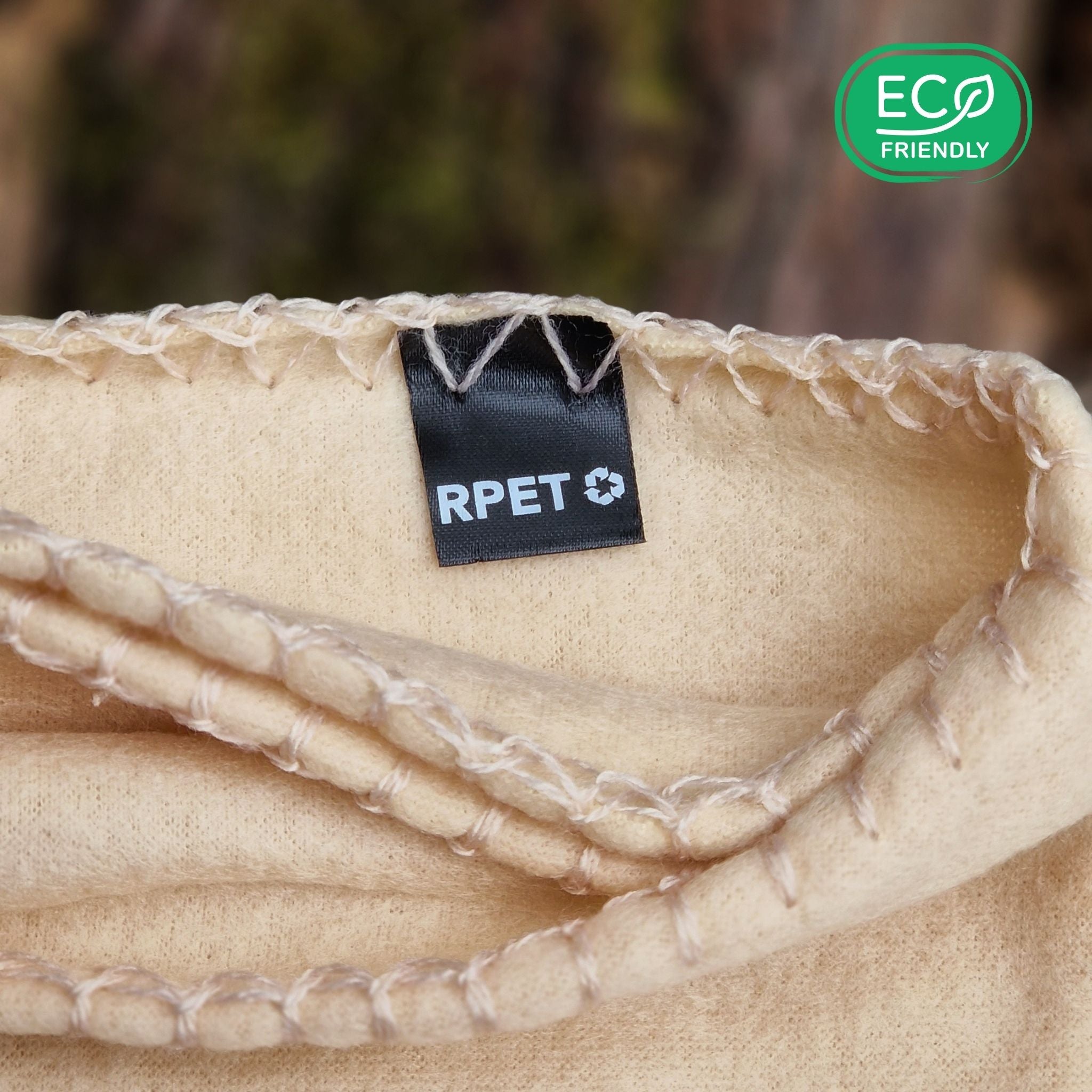 Couvertures de voyage Everest écologique en plastique recyclé